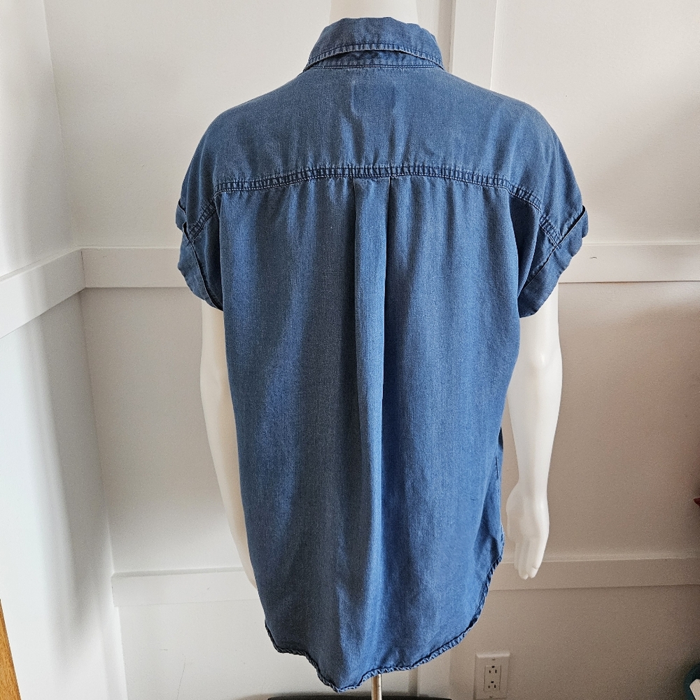 Tilley Blue Button-Up Denim Shirt - Picture 6 of 9